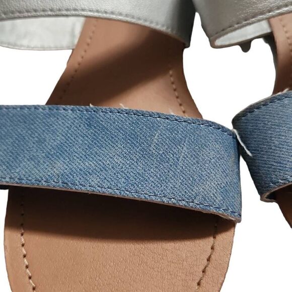 Zoe & Zac Girls Blue and Silver Strap Sandals - Size 3 - Picture 3 of 7